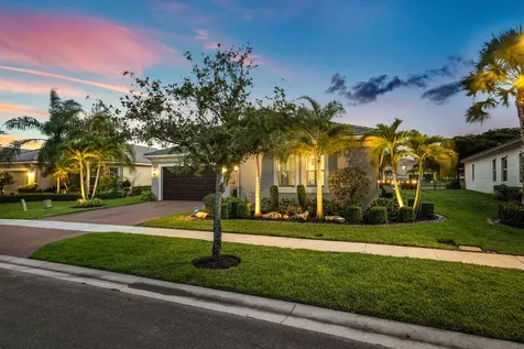 2521 Vicara Court Royal Palm Beach FL 33411