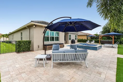 2521 Vicara Court Royal Palm Beach FL 33411