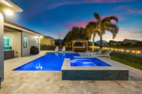 2521 Vicara Court Royal Palm Beach FL 33411