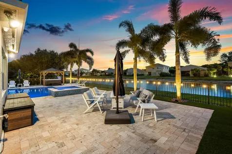 2521 Vicara Court Royal Palm Beach FL 33411