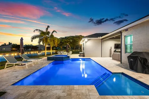 2521 Vicara Court Royal Palm Beach FL 33411