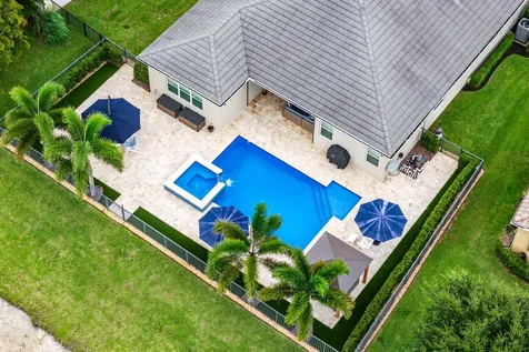 2521 Vicara Court Royal Palm Beach FL 33411