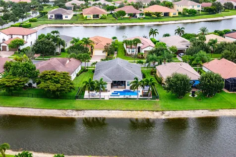 2521 Vicara Court Royal Palm Beach FL 33411