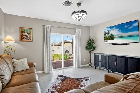 760 Carlyle Way Fort Pierce FL 34947
