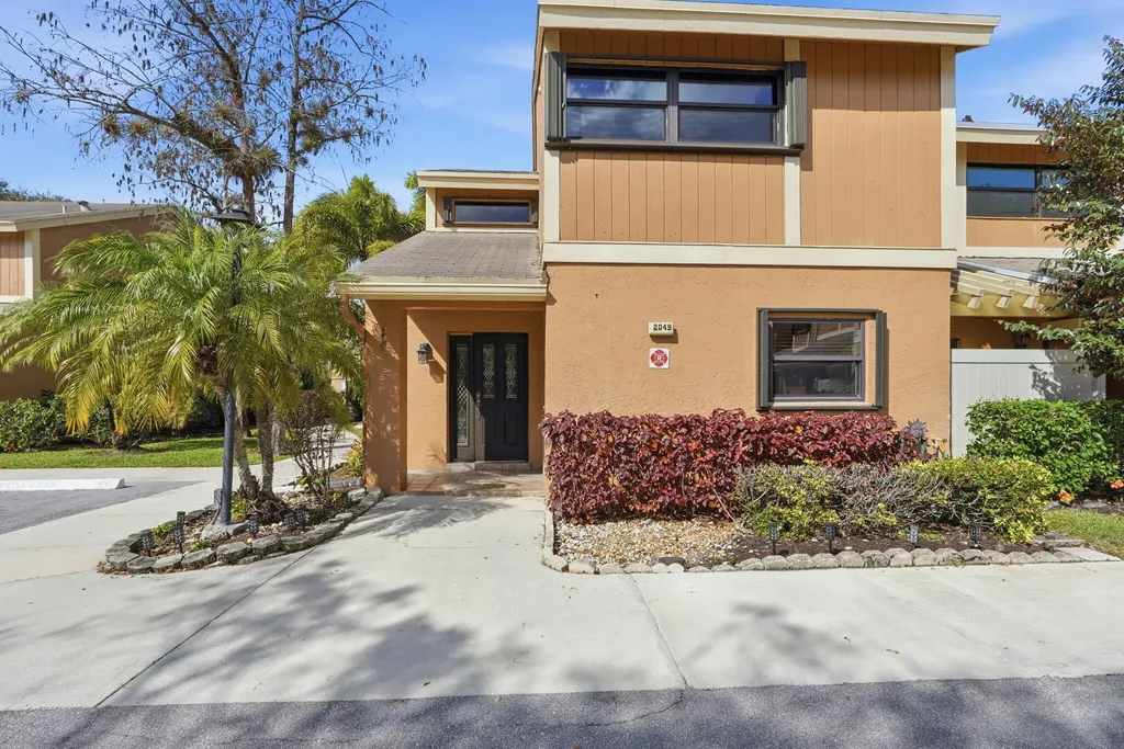 2049 Nw 45th Avenue Coconut Creek FL 33066