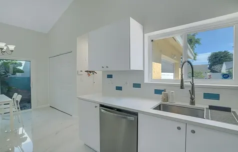 1080 NW 20th Avenue Delray Beach FL 33445