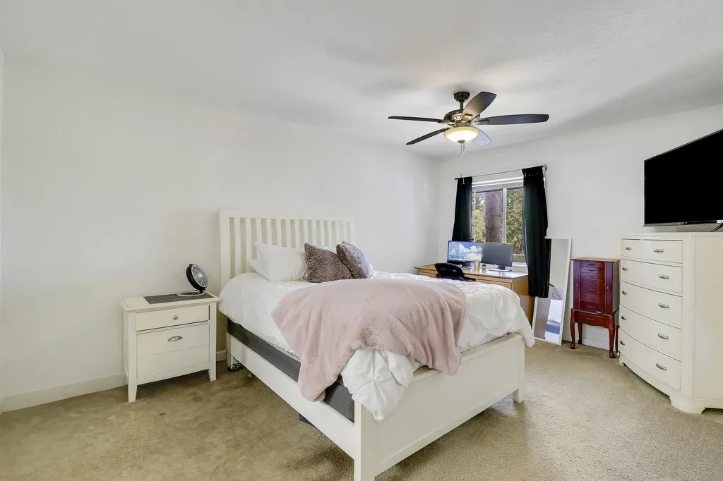 261 Sw Palm Drive Port Saint Lucie FL 34986