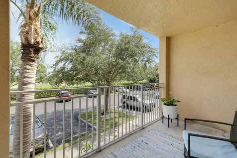 261 Sw Palm Drive Port Saint Lucie FL 34986