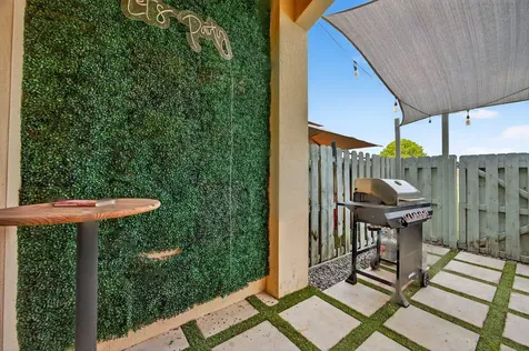 2332 Se 16th Terrace Homestead FL 33035