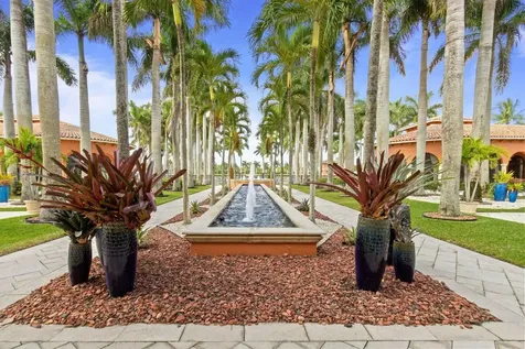 8709 Via Grande Wellington FL 33411