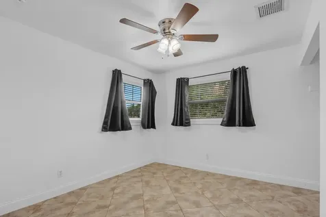 8151 Se Evergreen Street Hobe Sound FL 33455