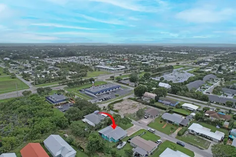 8151 Se Evergreen Street Hobe Sound FL 33455