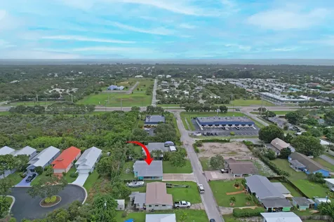 8151 Se Evergreen Street Hobe Sound FL 33455