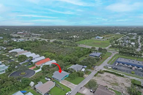 8151 Se Evergreen Street Hobe Sound FL 33455