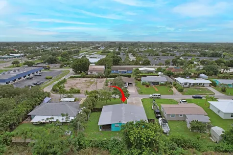 8151 Se Evergreen Street Hobe Sound FL 33455