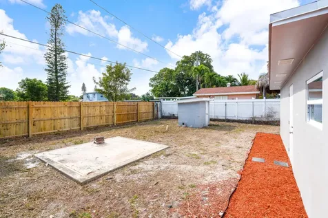 1206 S Ridge Road Lake Worth FL 33462