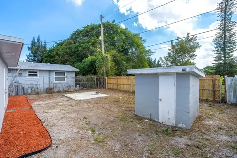 1206 S Ridge Road Lake Worth FL 33462