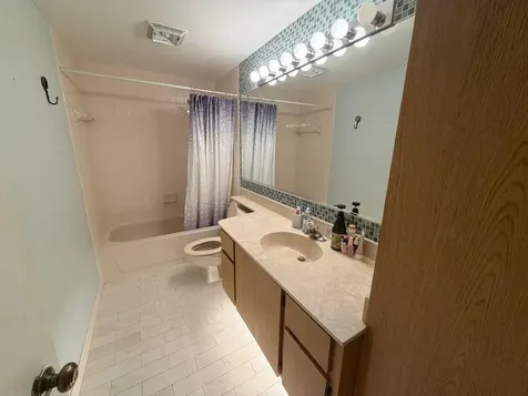 7117 71st Way West Palm Beach FL 33407