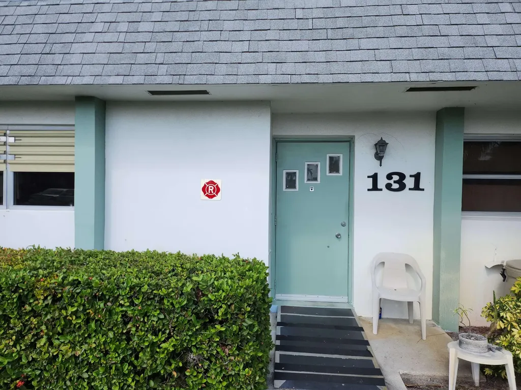 2638 Gately Drive West Palm Beach FL 33415