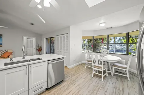 2111 Se Cayuga Court Port Saint Lucie FL 34952