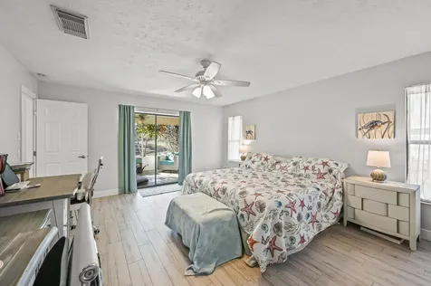 2111 Se Cayuga Court Port Saint Lucie FL 34952