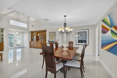 4881 Pineview Circle Delray Beach FL 33445