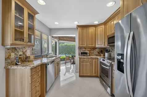 4881 Pineview Circle Delray Beach FL 33445