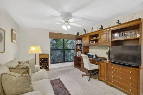 4881 Pineview Circle Delray Beach FL 33445