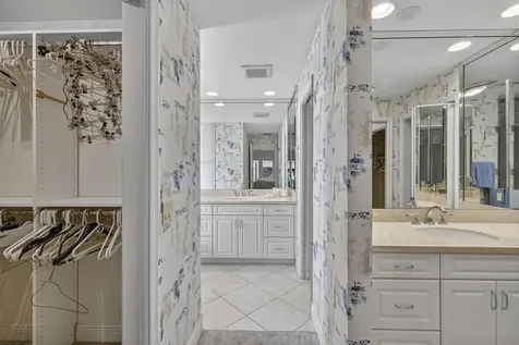 4881 Pineview Circle Delray Beach FL 33445