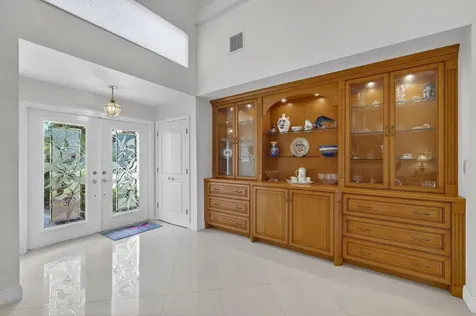 4881 Pineview Circle Delray Beach FL 33445