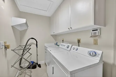 4881 Pineview Circle Delray Beach FL 33445