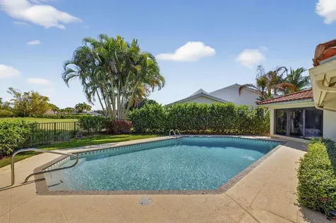 4881 Pineview Circle Delray Beach FL 33445