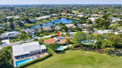 4881 Pineview Circle Delray Beach FL 33445