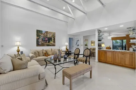 4881 Pineview Circle Delray Beach FL 33445