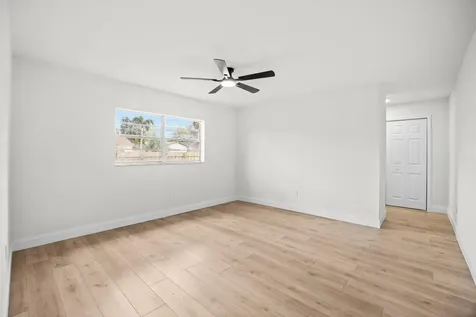 8844 Sw 6th Street Boca Raton FL 33433