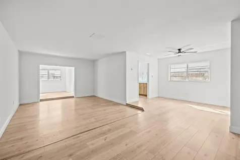 8844 Sw 6th Street Boca Raton FL 33433