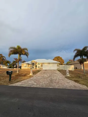 3212 Se Pinto Street Port Saint Lucie FL 34984