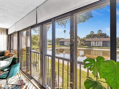 10215 N Circle Lake Drive Boynton Beach FL 33437