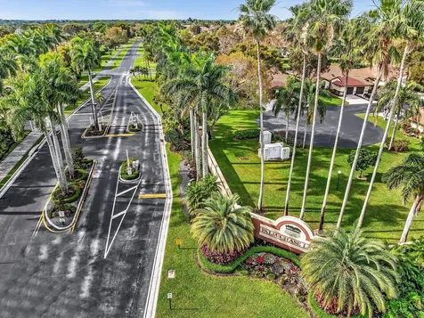 10215 N Circle Lake Drive Boynton Beach FL 33437