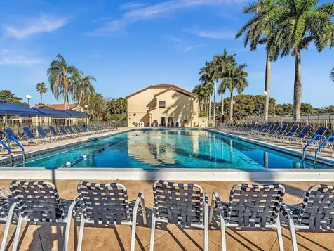 10215 N Circle Lake Drive Boynton Beach FL 33437