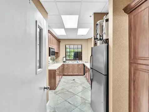 10215 N Circle Lake Drive Boynton Beach FL 33437