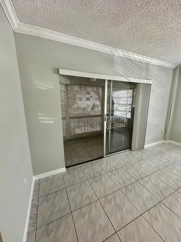 4158 Inverrary Drive Lauderhill FL 33319