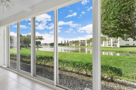 1037 Guildford C Boca Raton FL 33434