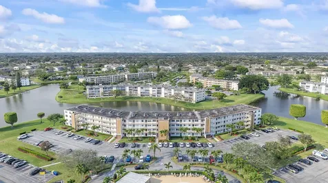 1037 Guildford C Boca Raton FL 33434