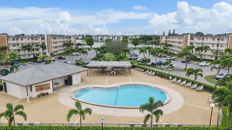 1037 Guildford C Boca Raton FL 33434