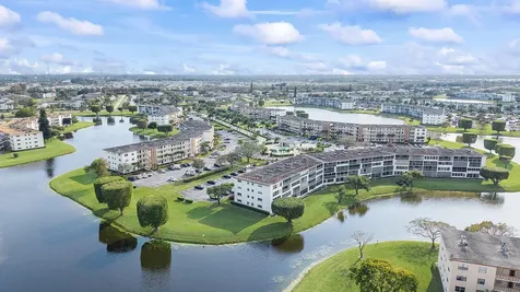 1037 Guildford C Boca Raton FL 33434