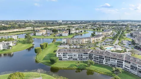 1037 Guildford C Boca Raton FL 33434