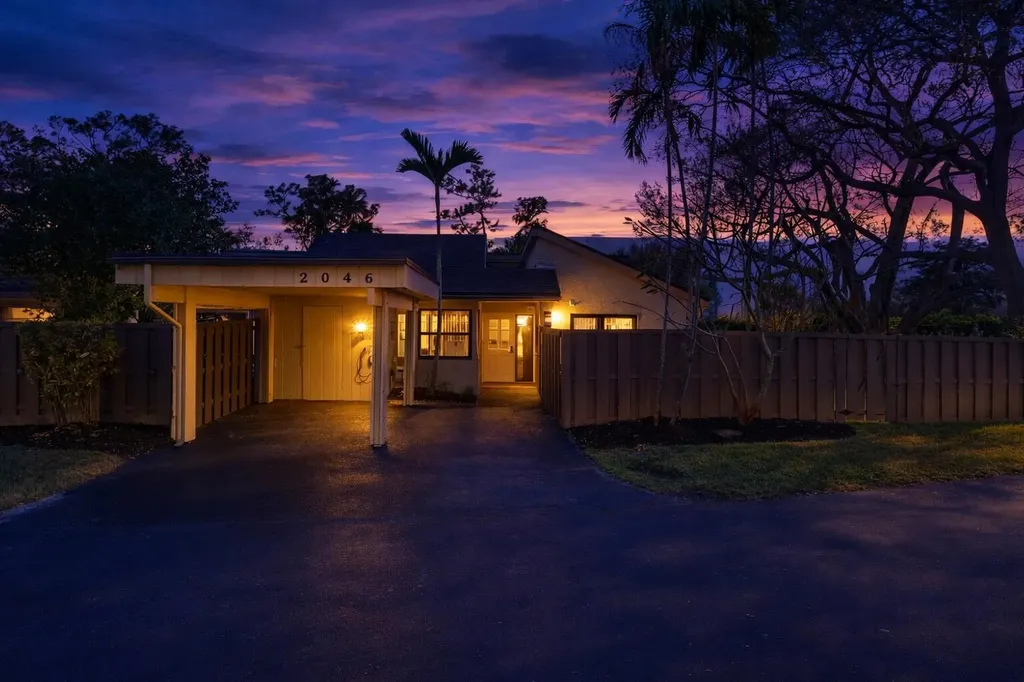 2046 Deer Creek Woodlands Place Deerfield Beach FL 33442