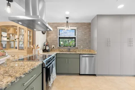 2046 Deer Creek Woodlands Place Deerfield Beach FL 33442