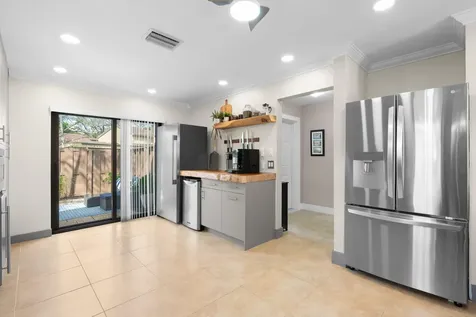 2046 Deer Creek Woodlands Place Deerfield Beach FL 33442